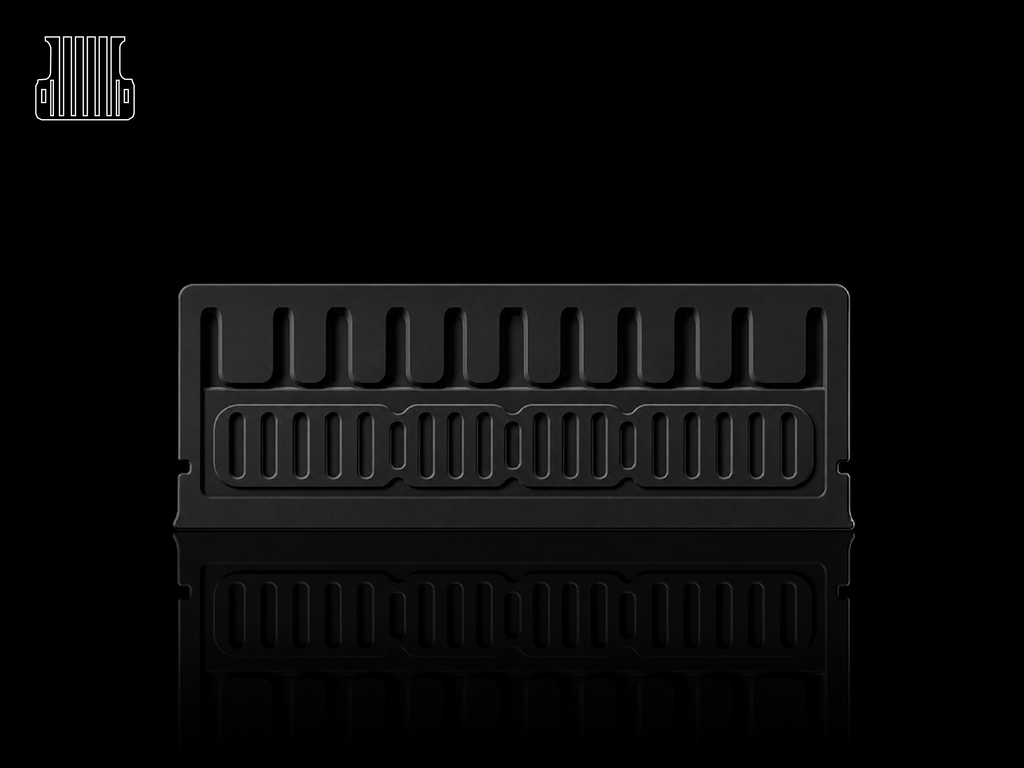 Toyota Hilux Bucket Cover Mat